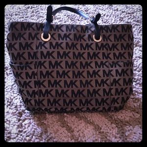 Michael Kors purse